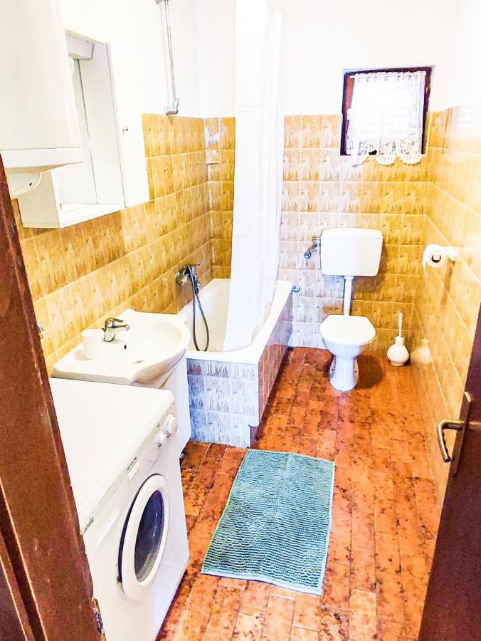 Apartmani Ankica Crikvenica Exterior foto