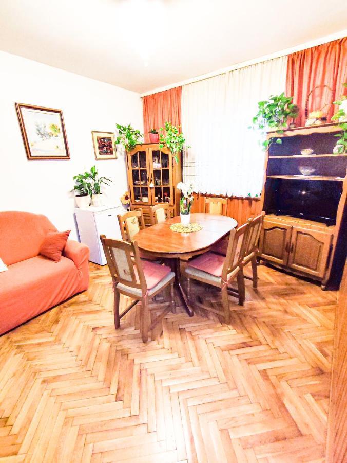 Apartmani Ankica Crikvenica Exterior foto